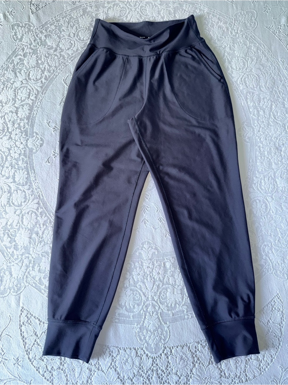 Old Navy Powersoft High-Rise Joggers M Black Go-Dry Athletic Pants